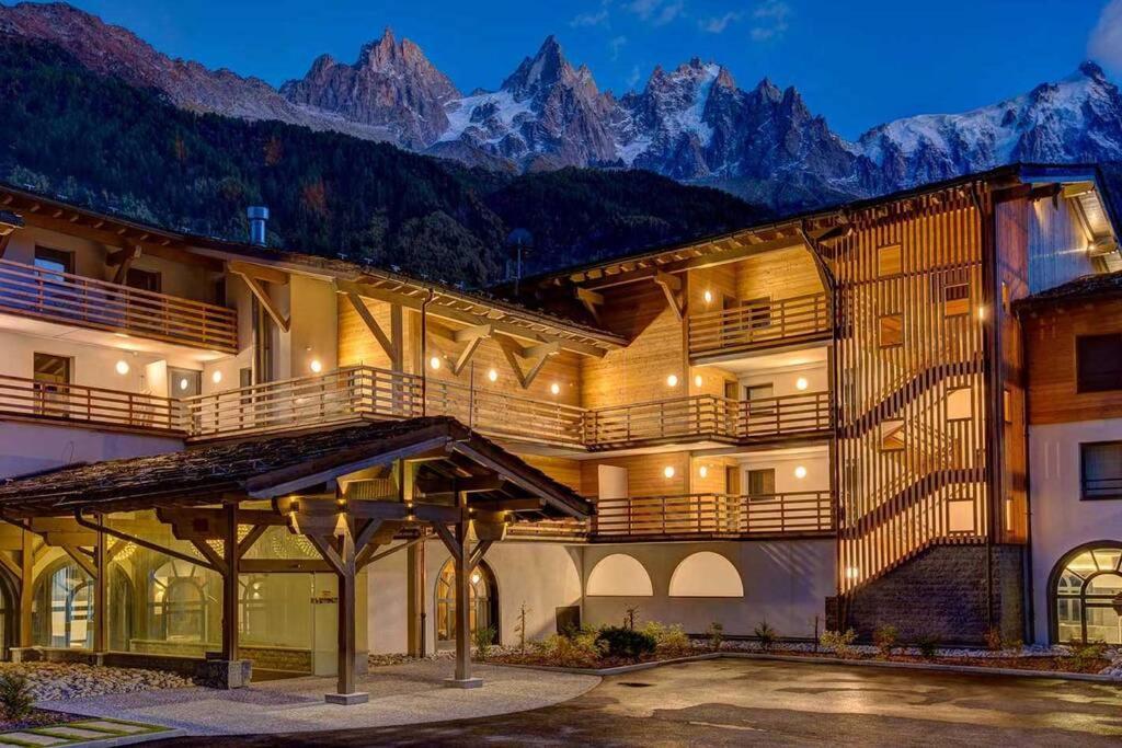 Chic Appart 6 Pers Dans Residence Luxueuse "La Cordee" Wellness Gym Piscine Ouvert Et Teletravail Chamonix Eksteriør billede
